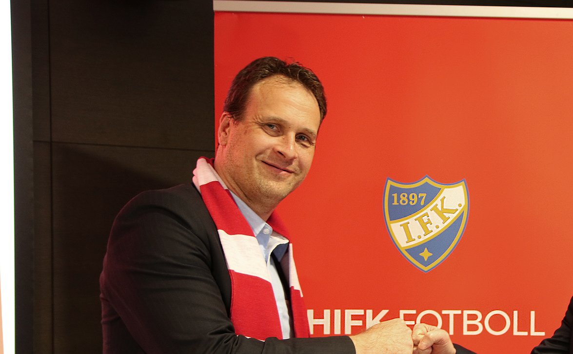HIFK järjestää huutokaupan Ukrainan lasten hyväksi - pelipaitoja ja fanituotteita huudettavana