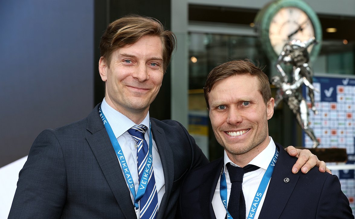 Markus Halsti palasi HJK:n pukukoppiin - rooli nyt kuitenkin toinen