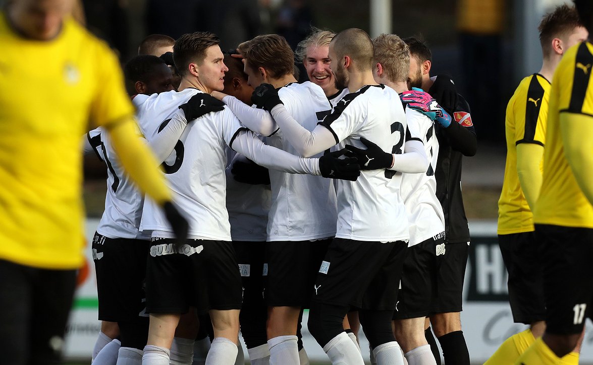 Haka vei Pirkanmaan herruuden virtuaalisti - Ilves kaatui lukemin 2-0