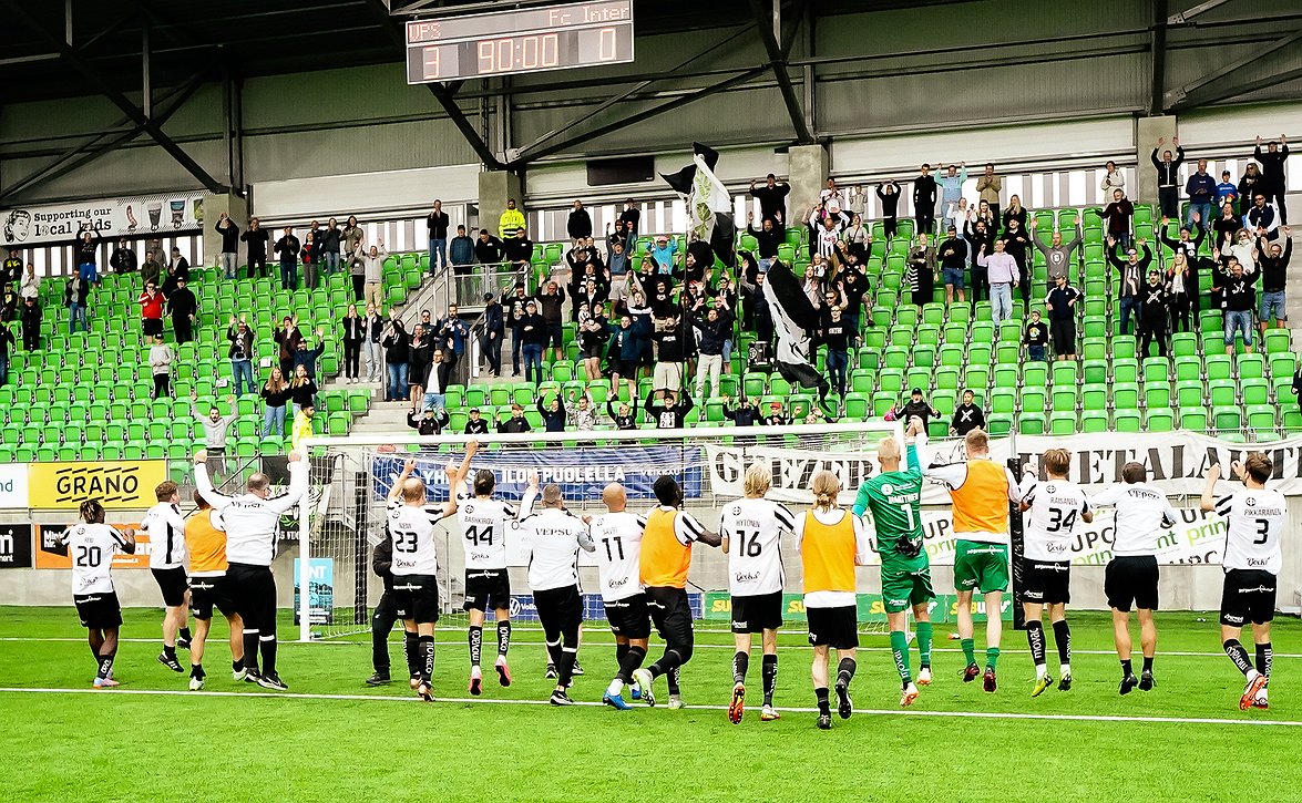 ​Ilmiömäistä, Veikkausliiga – osa 9