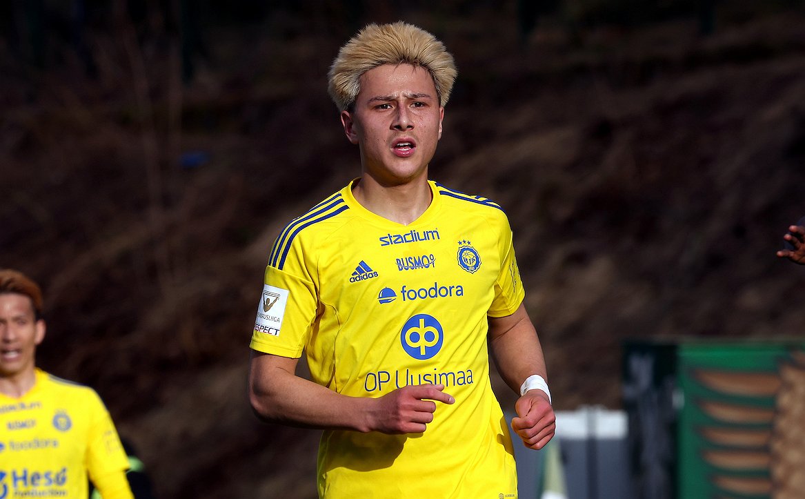 Pikkuhuuhkajat taipui Slovenialle