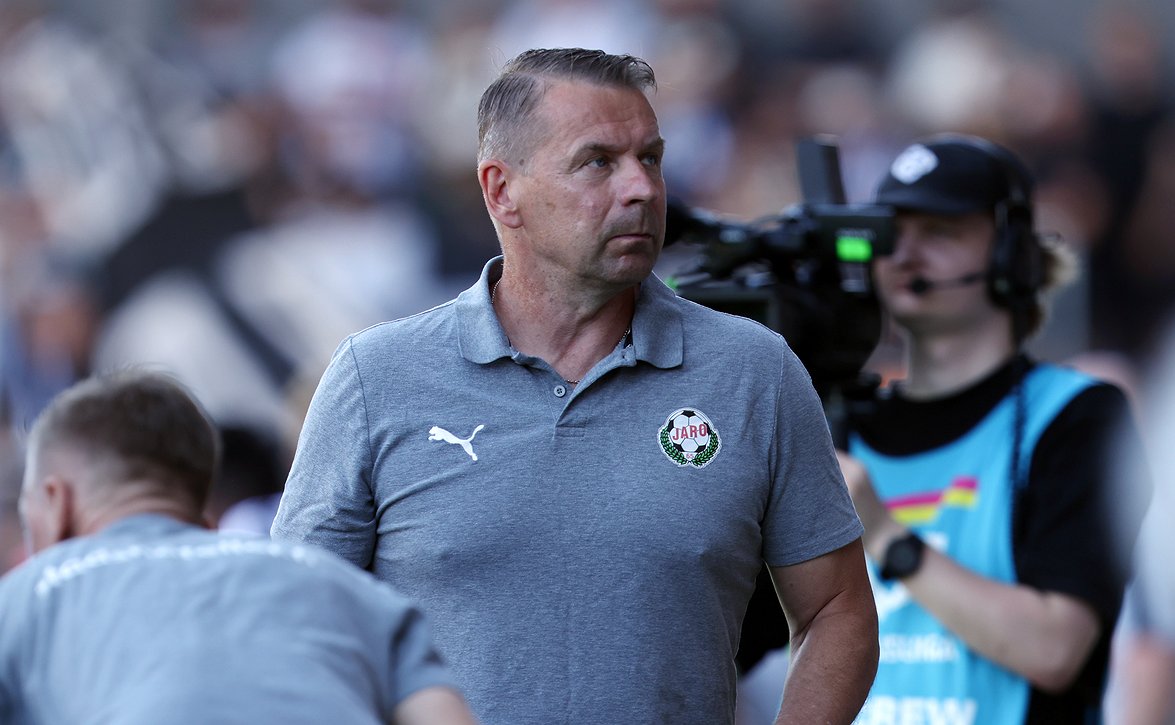 "Vielä ei ole ollut mitään puhetta jatkosta" - Niklas Vidjeskogin sopimus Jaron kanssa umpeutumassa