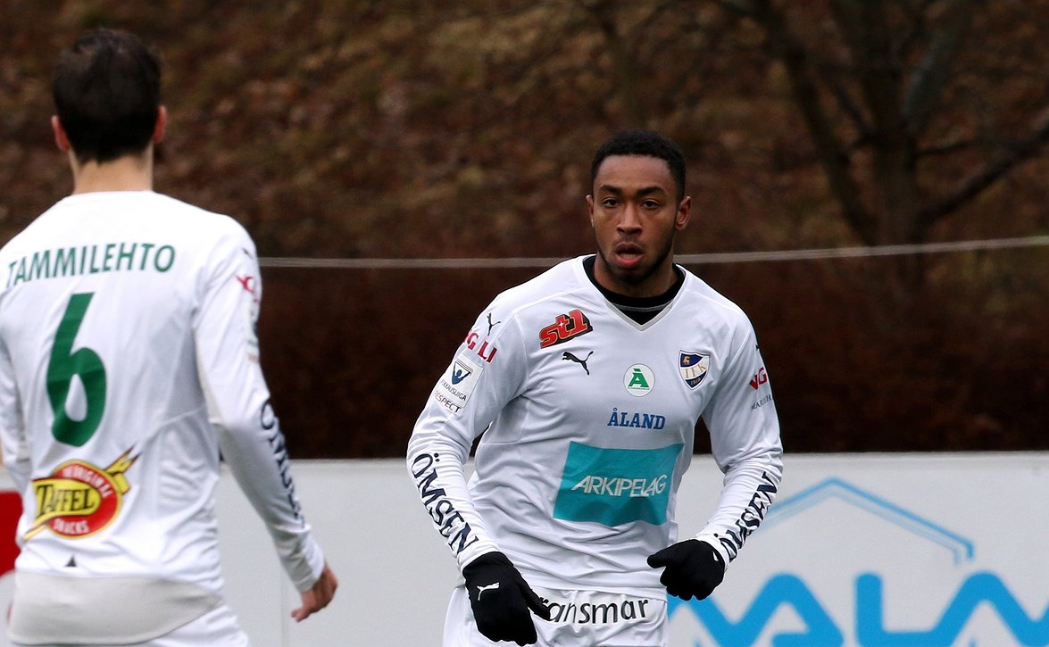 ​RoPS ja IFK Mariehamn vahvimmat vieraissa