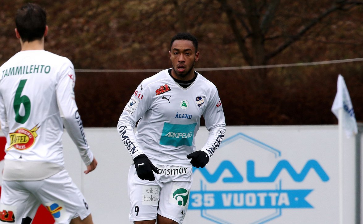 Lagerblomin epäonni harmitti vastustajaakin