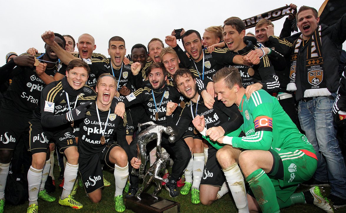 SJK juhlii koko Seinäjoen kaupungin kanssa 12.12.