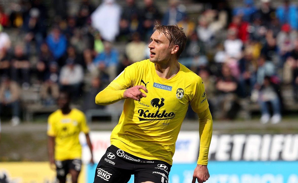 ​Tim Väyrysen ura jatkuu Sveitsissä – sopimus FC Vaduzin kanssa