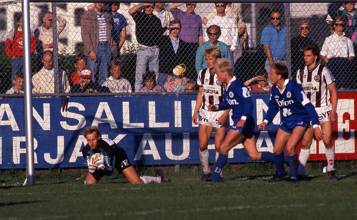 ​Tasan 33 vuotta kulunut Veikkausliigan avauspotkusta