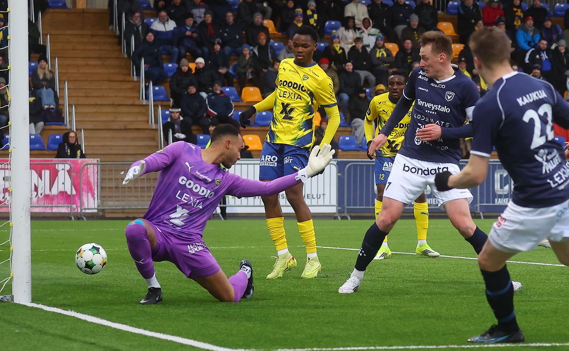 AC Oulu tehokkaana Olulunkylässä (IF Gnistan-AC Oulu 1-5)