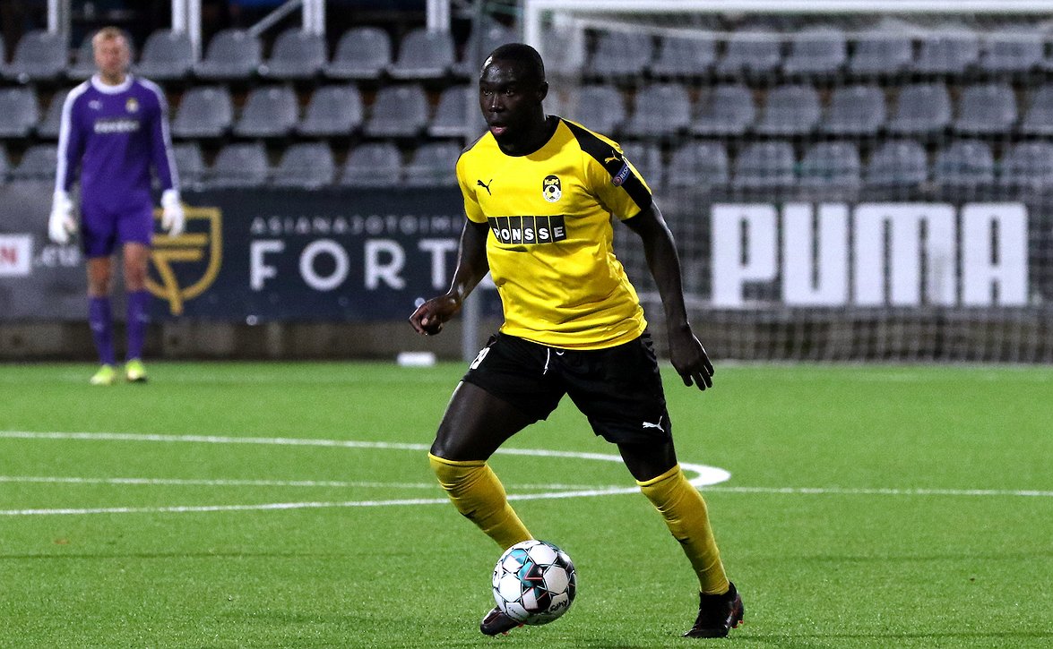 ​SS: Nana Boateng ja Usman Sale jäämässä KuPS:aan?