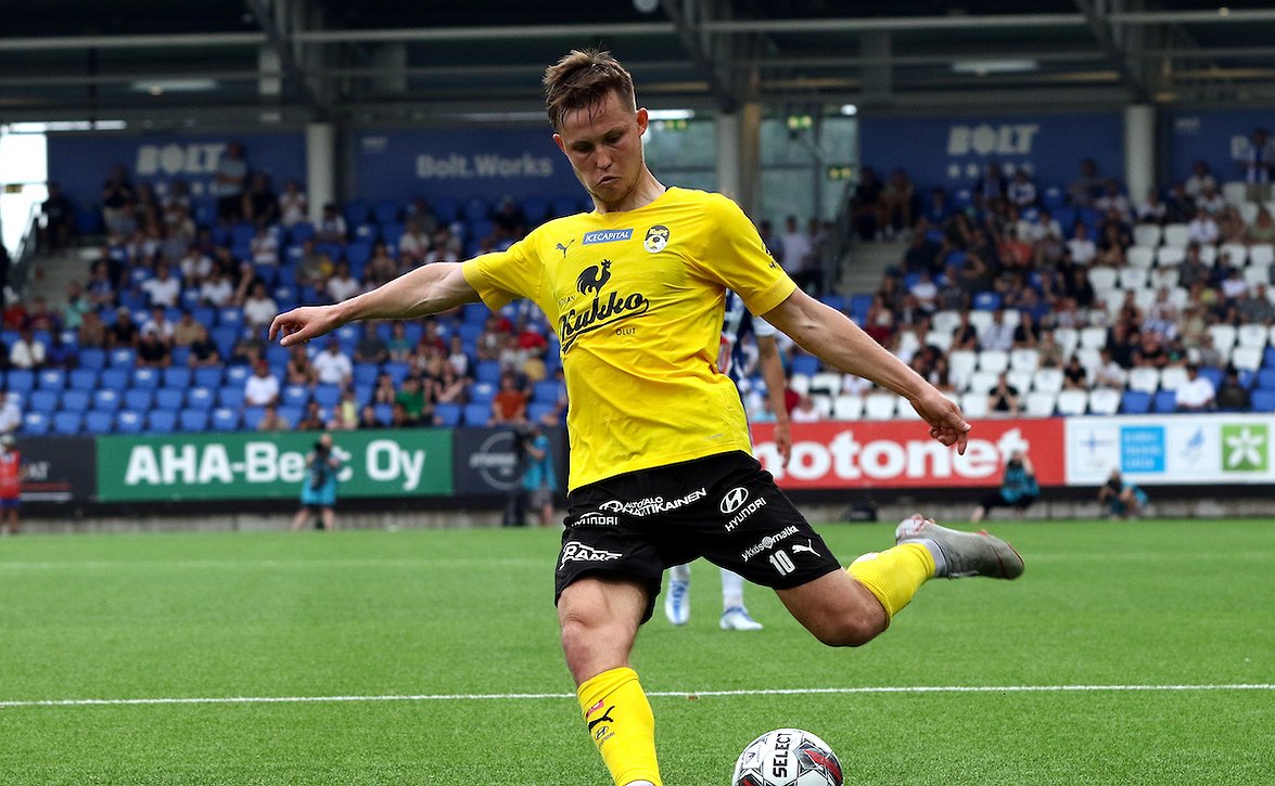 KuPS:lle tärkeät kolme pistettä (KuPS-FC Honka 3-2)
