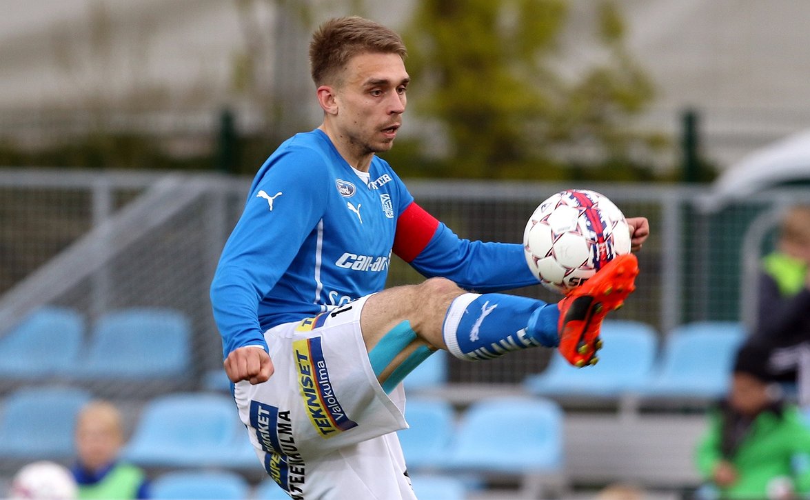 Aleksandr Kokko suurin odotuksin Huuhkajiin