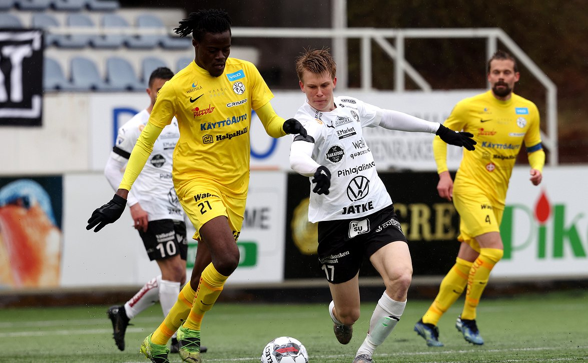 FC Hakan Laine iloinen kotilopetuksesta – ”Sillä on varmasti tosi iso merkitys”
