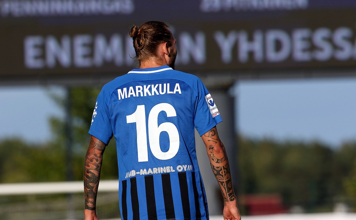 JJK:n kova kohtalo harmittaa Inter-pakkia: "Onhan se surullista"