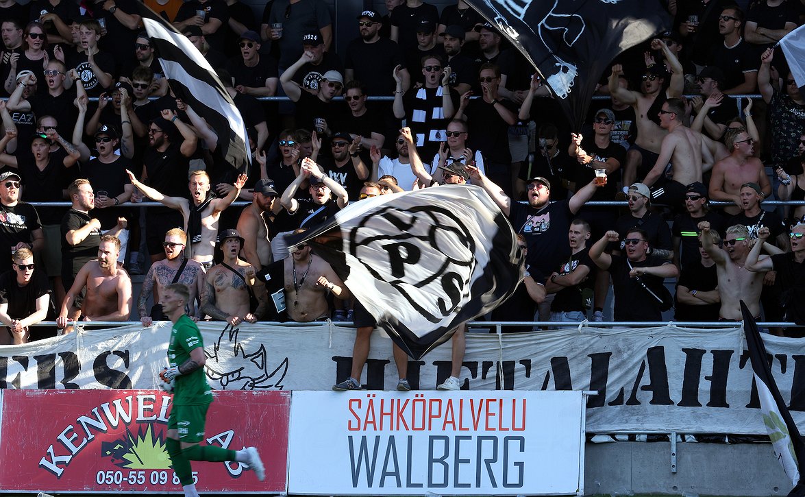 VPS nappasi Pikkuhuuhkajien maalivahdin riveihinsä - "Tavoite todistaa että olen Veikkausliigatason maalivahti"