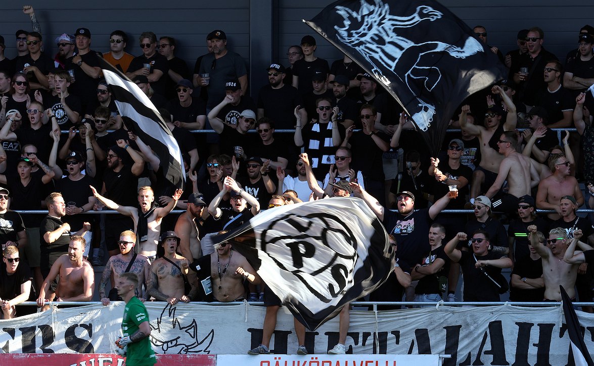 "Olen taistellut tästä paikasta! - Rasmus Forsbacka nousee VPS:n Veikkausliigajoukkueeseen