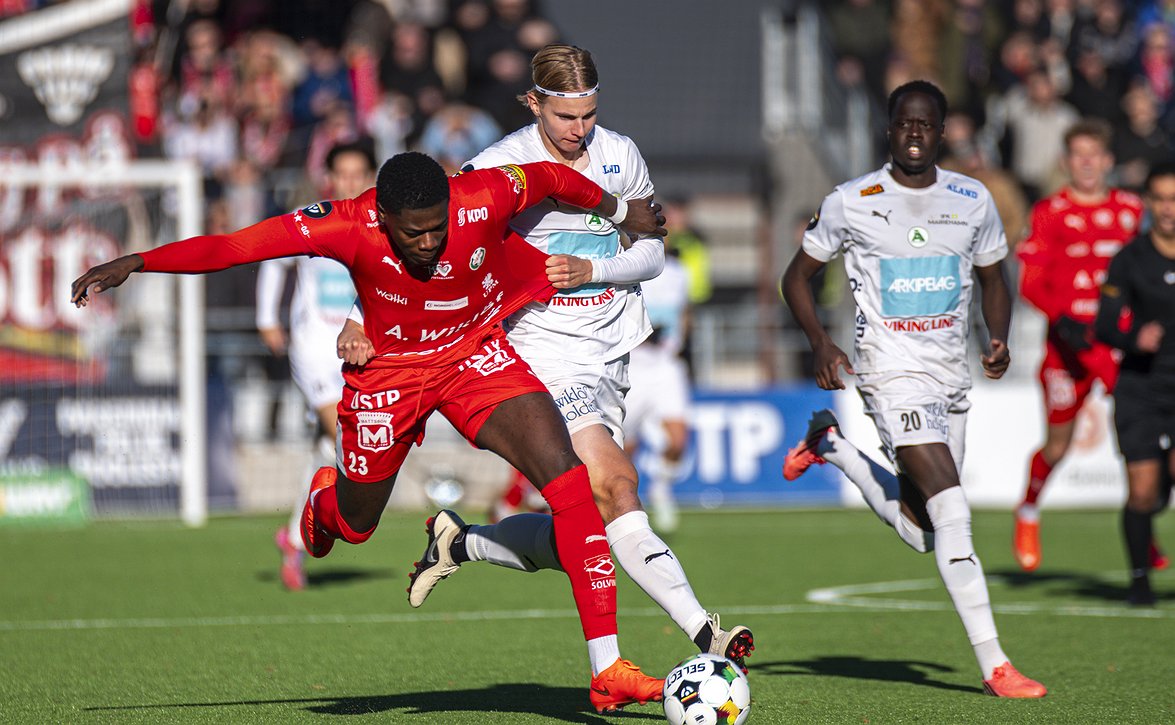 Jaro taisteli itsensä karsintaan (FF Jaro-IFK Mariehamn 1-1)