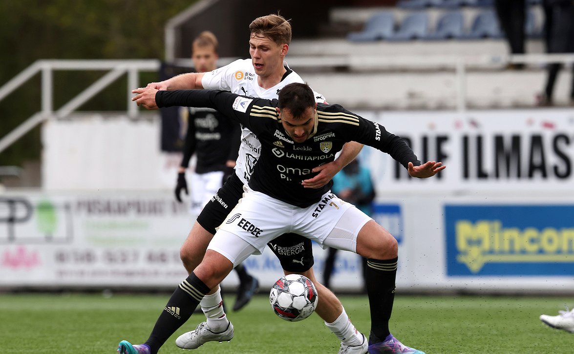 FC Hakan Sihvonen tyytyväinen viime kauteen – ”Varmaan parasta futista omalla urallani”