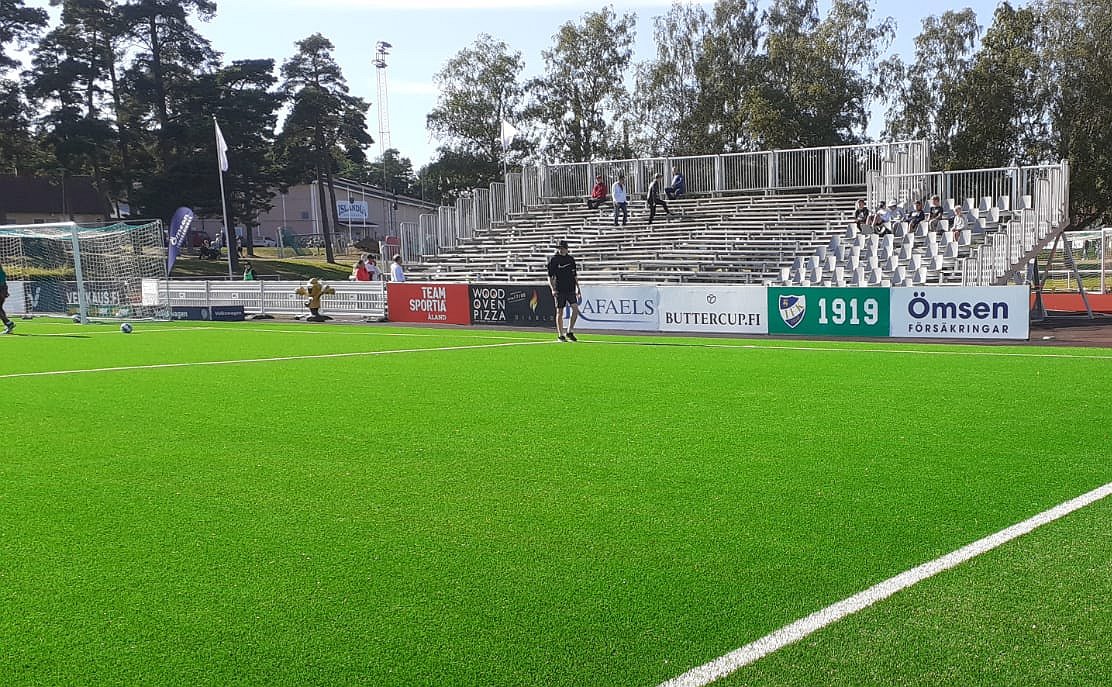 ​"Uusia ohjeistuksia torstaina" - lisäkatsomolle Maarianhaminassa käyttöä jo sunnuntaina?