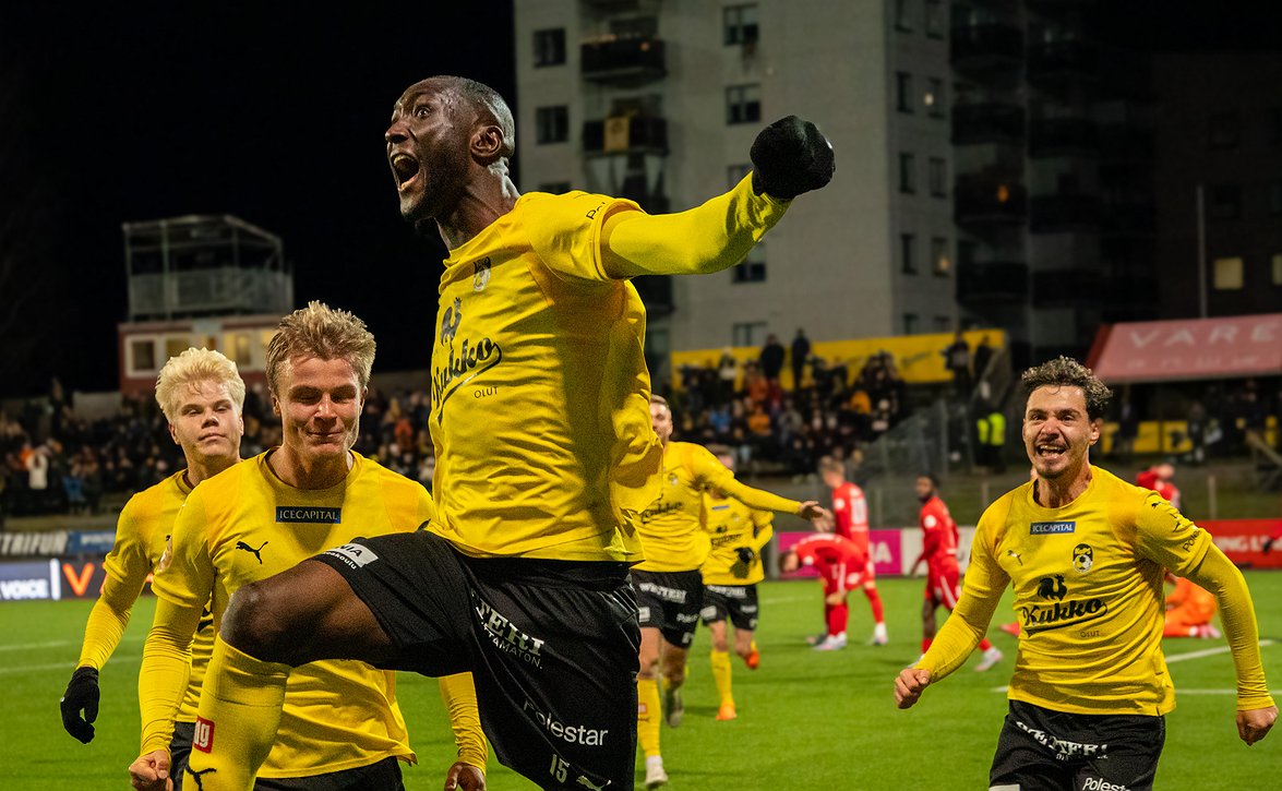 KuPS:n valmennuksen taustoissa muutoksia - uusia nimiä riviin ja Viki Savonen jättää seuran