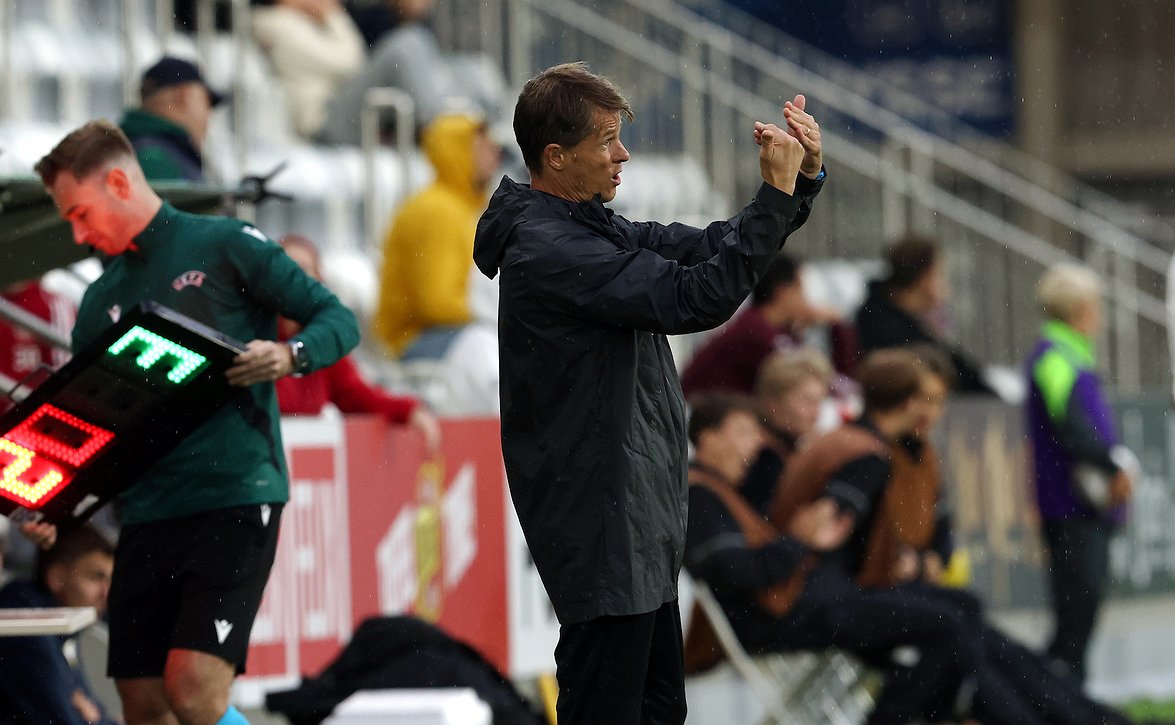 ​Pikkuhuuhkajilla edessä ratkaisuottelut – "Kohtuullisen kutkuttava tilanne"