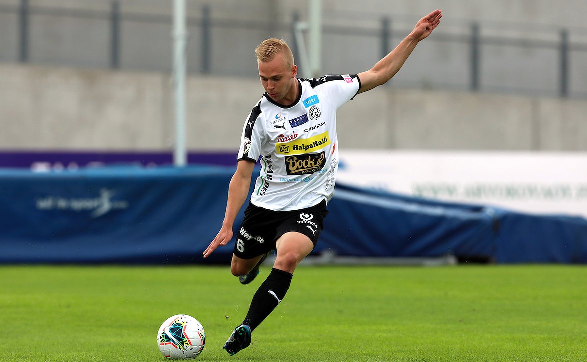 Ykkönen jatkuu äärimmäisen jännittävänä