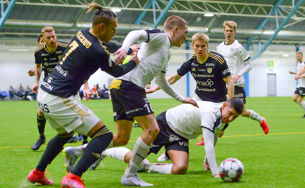 Hakalle toinen voitto - "Puolustussuuntaan homma oli ihan hyvin kasassa"