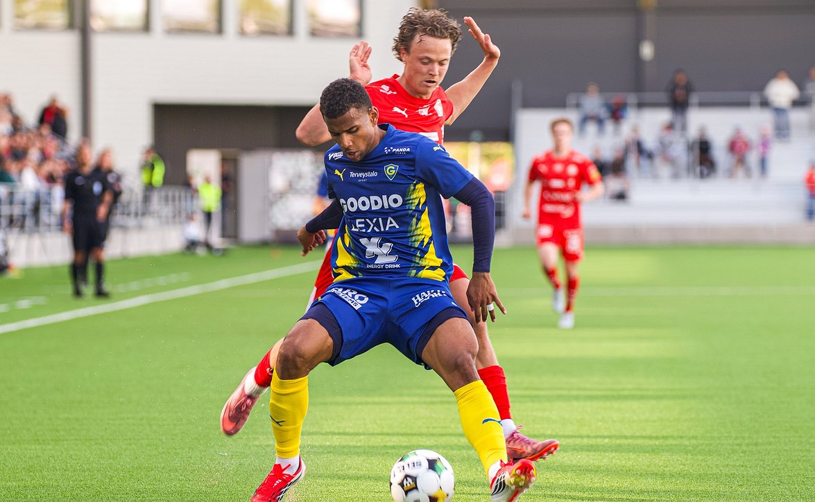 "Emme taipuneet takaiskumaalin jälkeen" - ​Jaro-luotsi Jens Karlsson iloitsi ilmeestä
