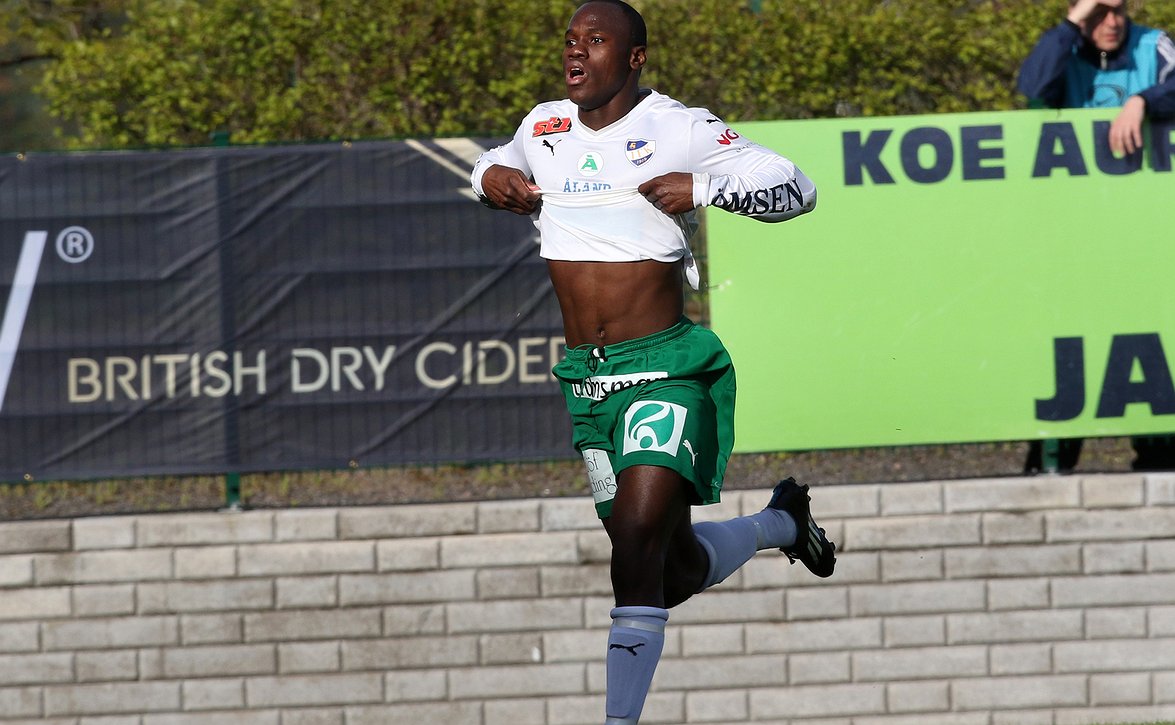 Cupin välierät pelattiin