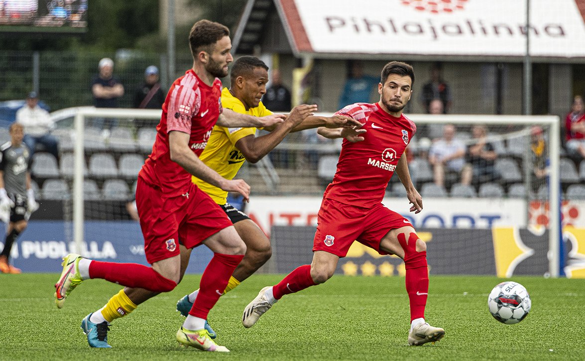 ​KuPS-luotsi Valakari SS:lle: "On pelattava maltillisesti"