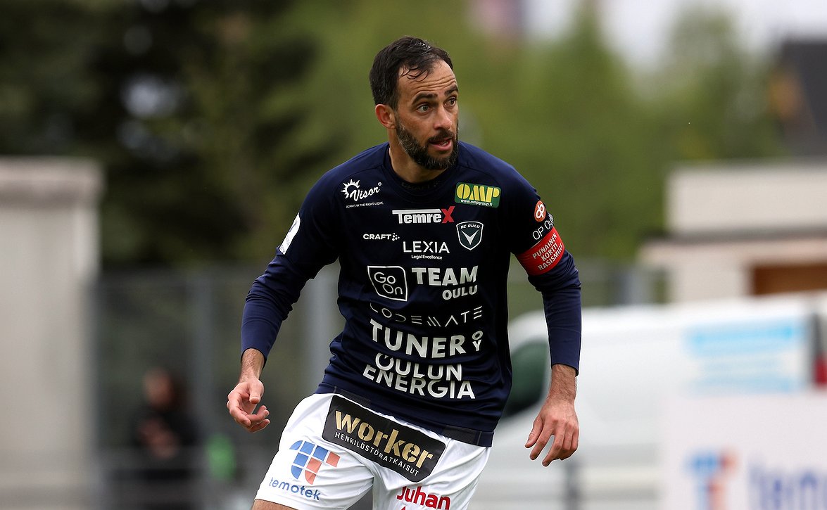 Malttaako Rafinha jättää pelaamisen? - AC Oulun reservijoukkueen valmennuskuviot selvillä
