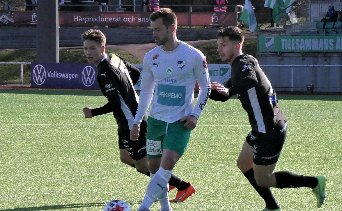 ​IFK Mariehamnin Mikko Sumusalo nautti paluusta – "Punaisten ottamisen pitää loppua"