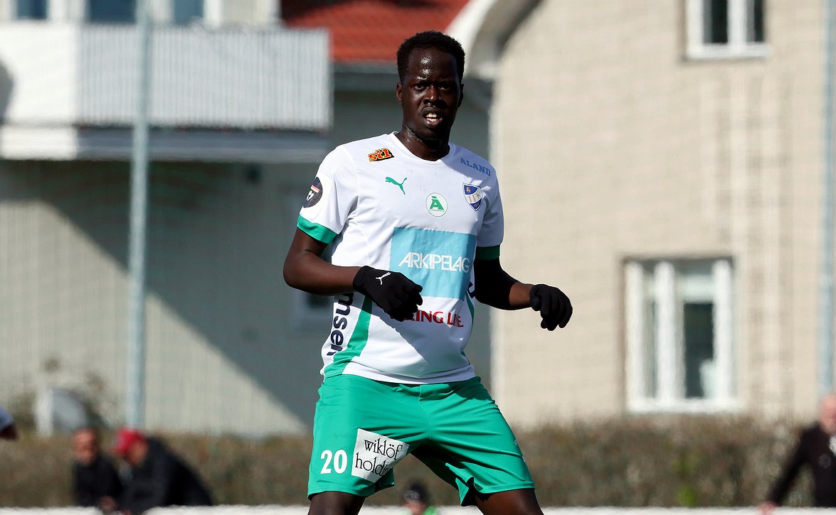 ​"Potentiaalia kehittyä edelleen" – Emmanuel Patut'n jatko oli helppo päätös IFK Mariehamnille