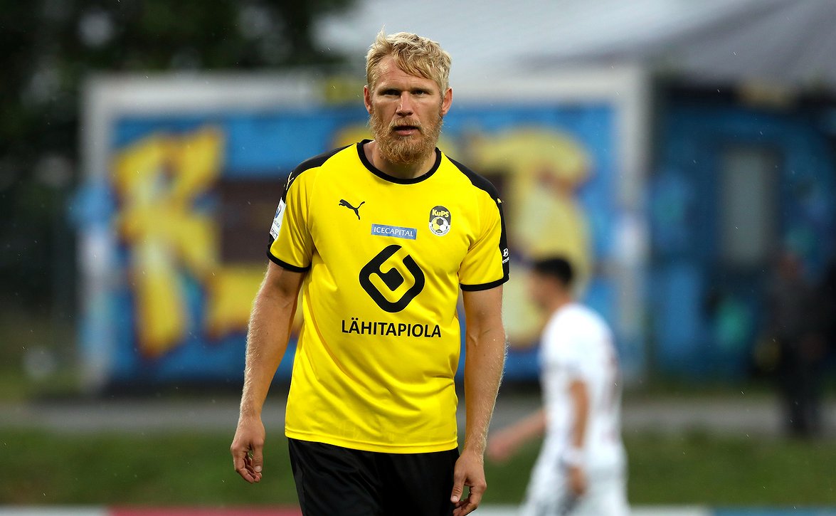 Pitkään Veikkausliigassa pelannut Ats Purje jatkaa uraansa Virossa