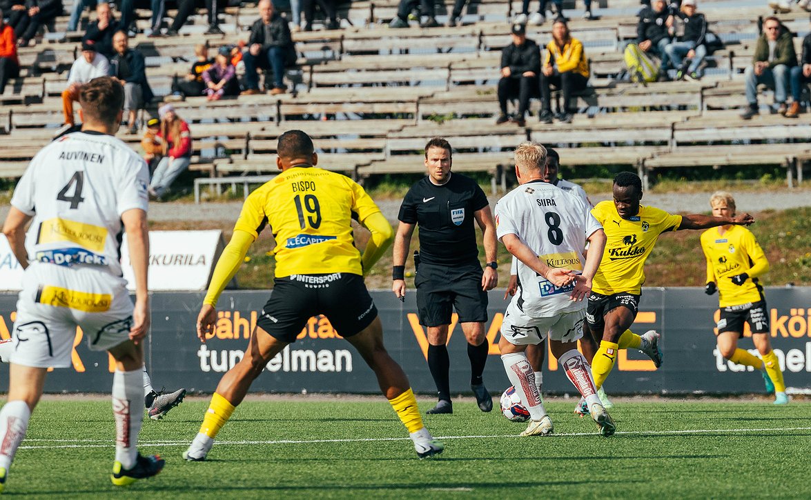 Tainio ei selitellyt Hakan tappiota - "KuPS:n laatu oli vaan liikaa meille tänään"