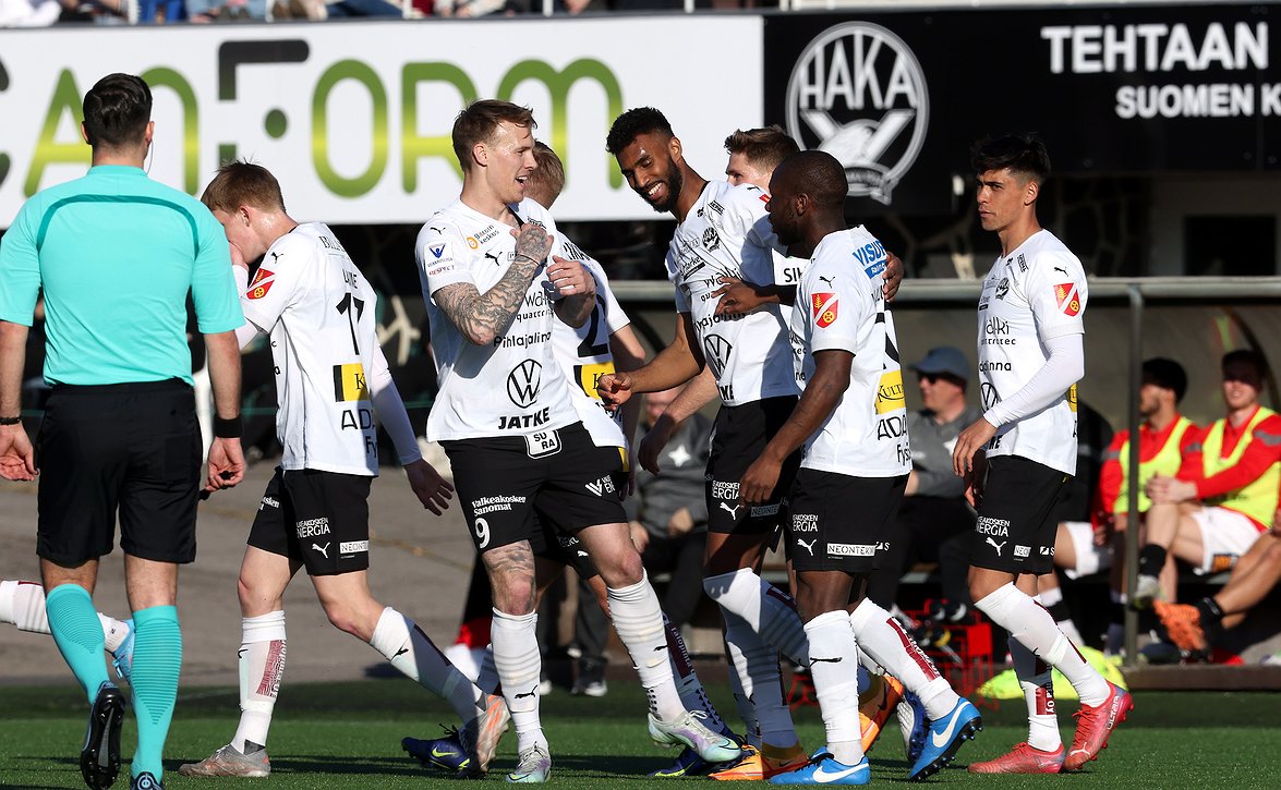 FC Haka mukana juhlistamassa Sääksjärven Loisketta