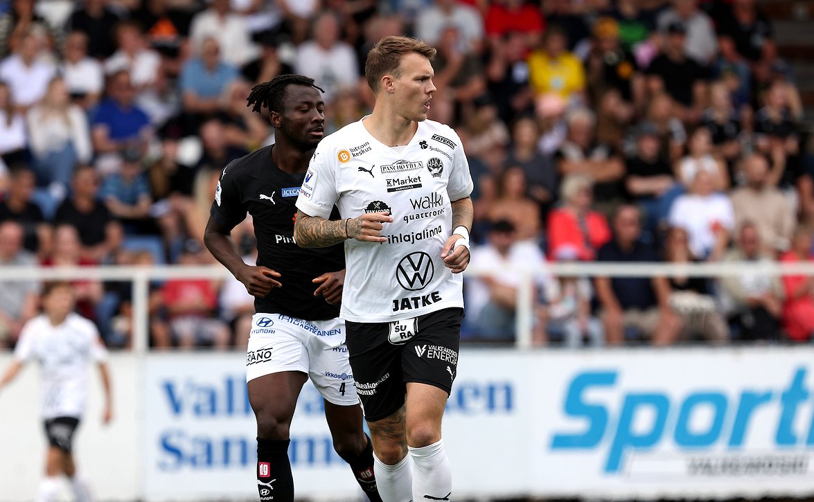 ​FC Hakan Lee Erwin kuukauden pelaaja – Veikkausliigan syyskuun joukkue nimetty