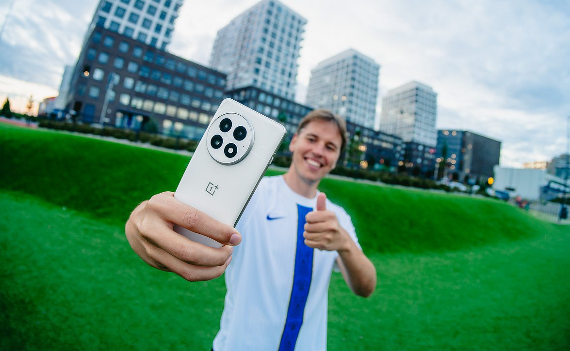 Haluatko sisällöntuottajaksi Huuhkajien lokakuun otteluun? - OnePlus-sisällöntuottajan paikkaan on nyt avoin haku