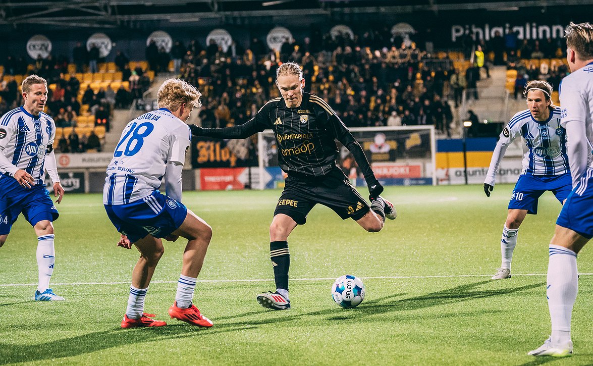 BLOGI: ​Kasper Paanaselle ansaittu Huuhkaja-kutsu