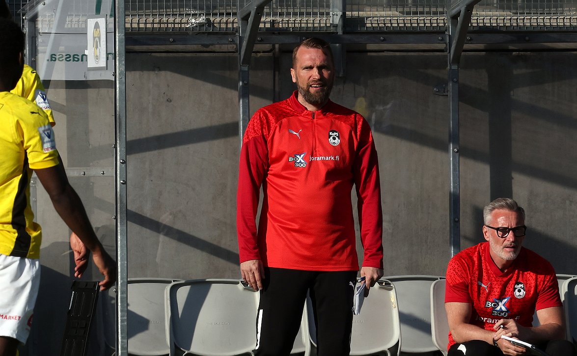 "Haluamme hyökätä" - KuPS-luotsi Jani Honkavaara luottavaisena torstain Derry-otteluun