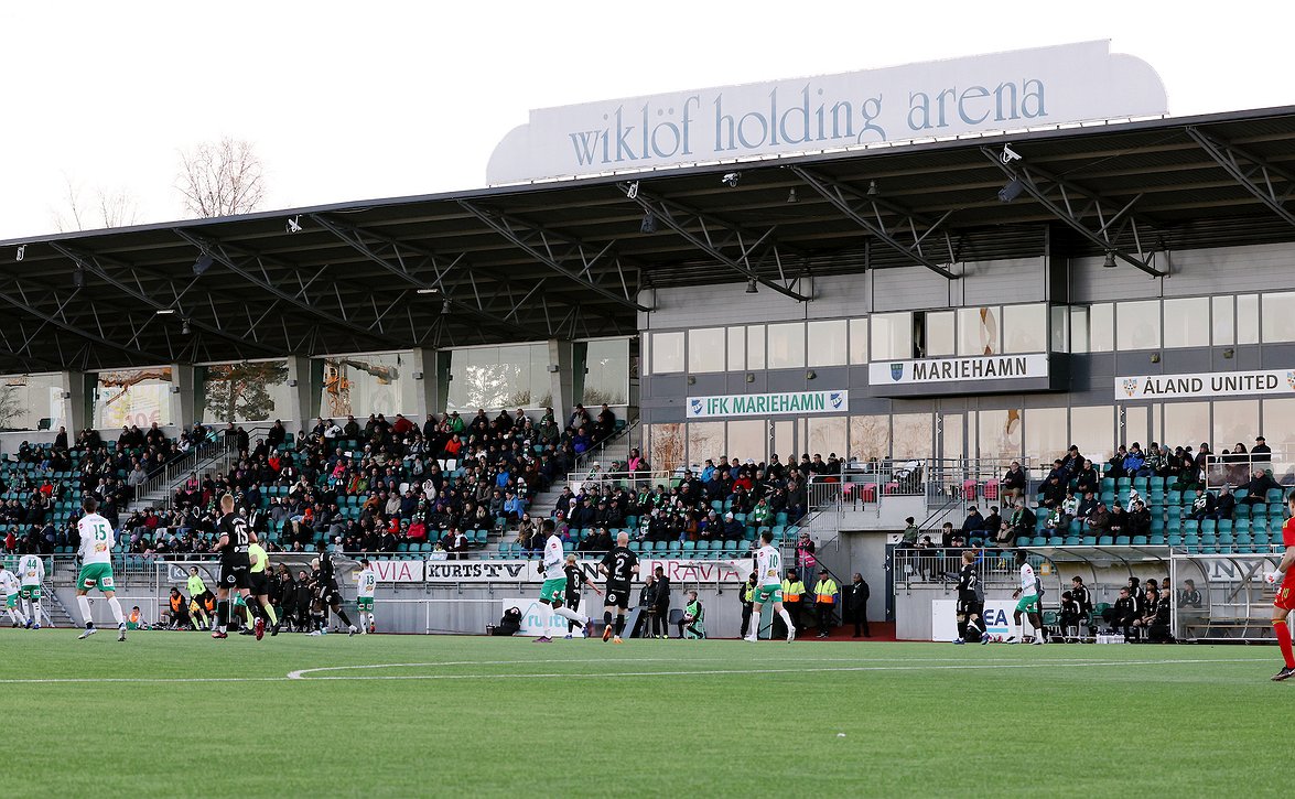 ​Ratkaisuottelu kiinnostaa Maarianhaminassa – puhelimet soineet IFK Mariehamnin toimistolla