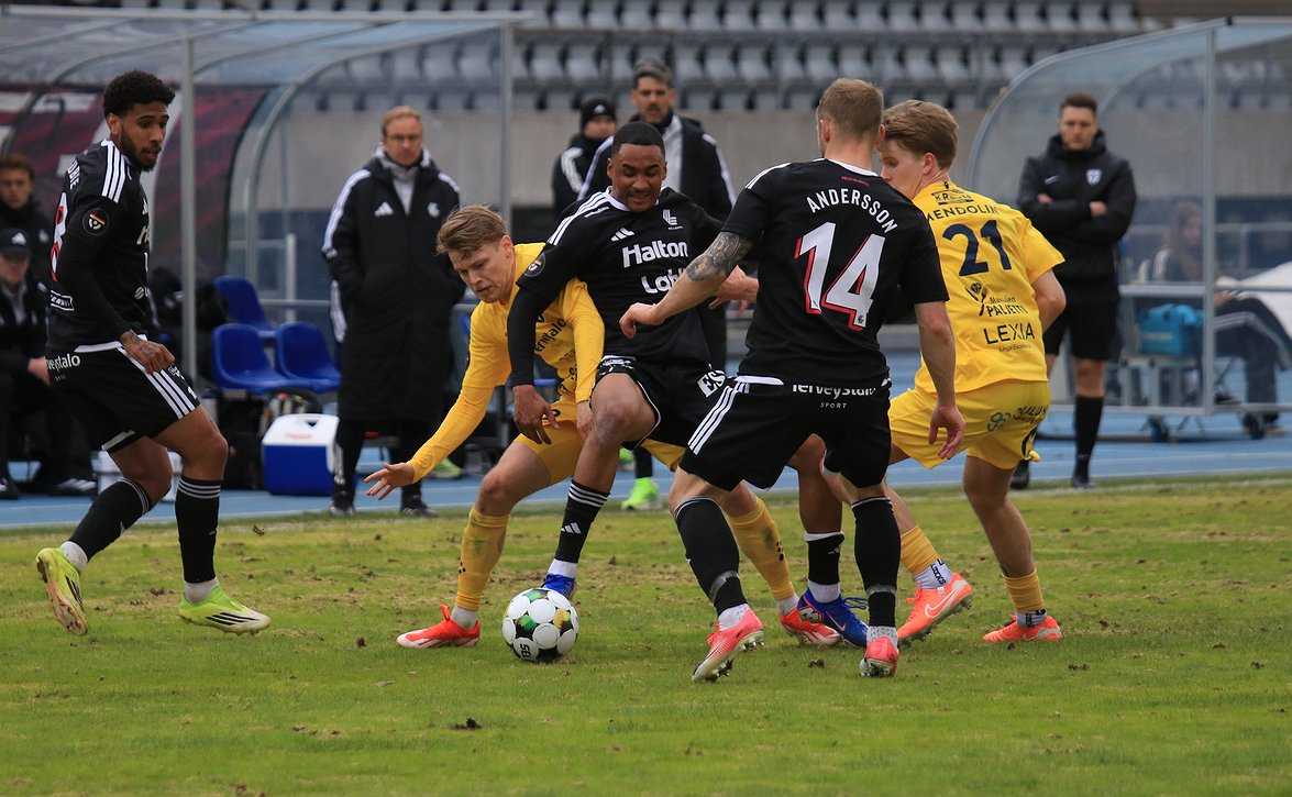FC Lahdelle maukas kotivoitto (FC Lahti-AC Oulu 2-1)