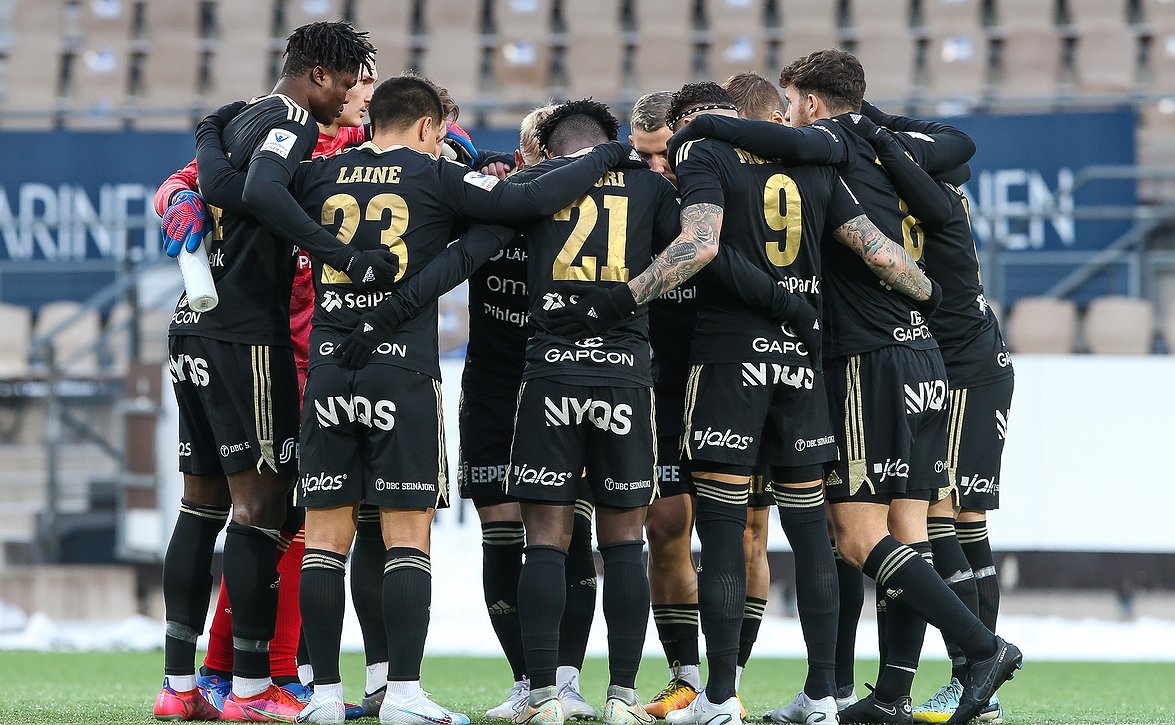 "Haluamme nähdä jatkuvuutta esityksessä" - SJK päättää tiukan viikon TPS:aa vastaan lauantaina