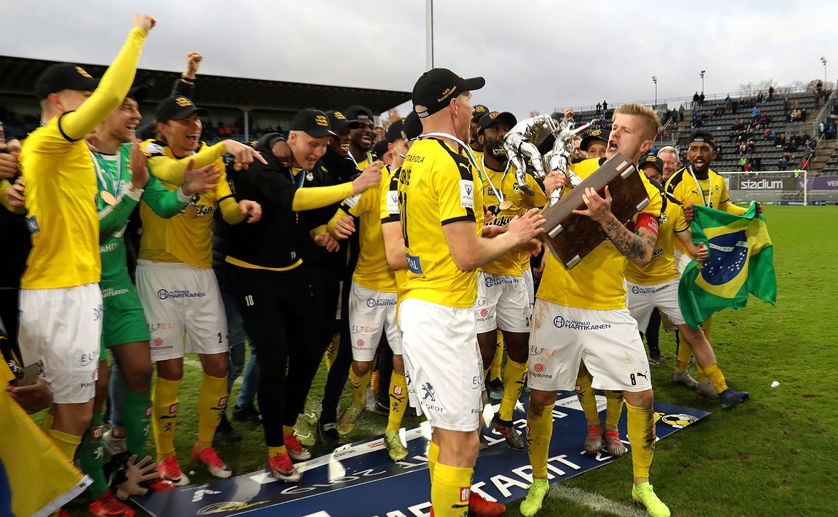 ​KuPS nousi mestaruutensa myötä harvalukuiseen joukkoon