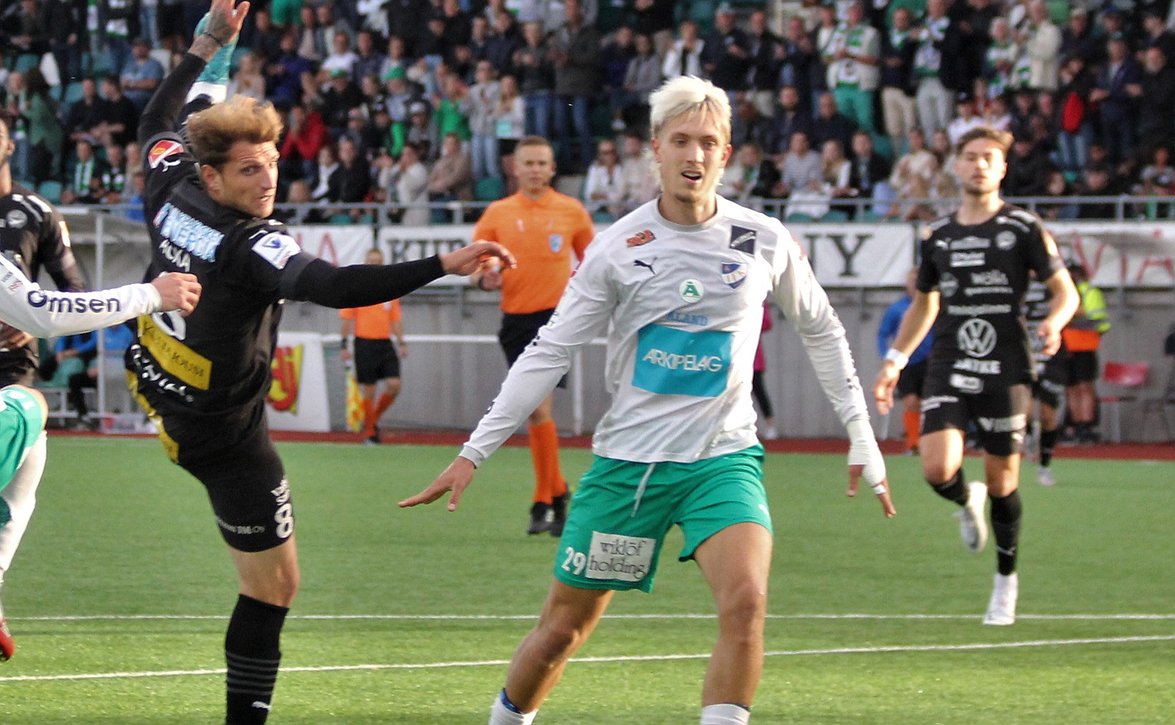 Patrik Raitanen pysyvällä siirrolla IFK Mariehamniin - kaksivuotinen sopimus