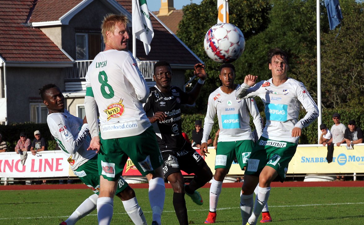 ​IFK Mariehamn taipui Varbergille