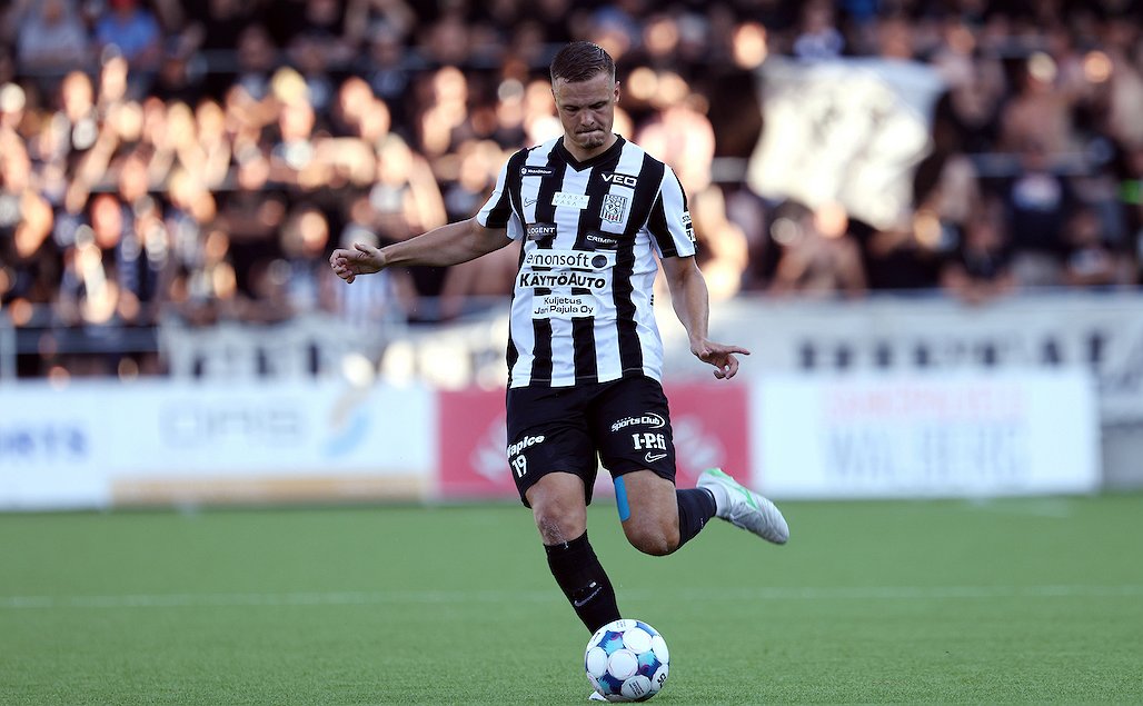 "Pojat alkaa syttymään" - VPS:n pukukopissakin huomaa kauden alun olevan ovella