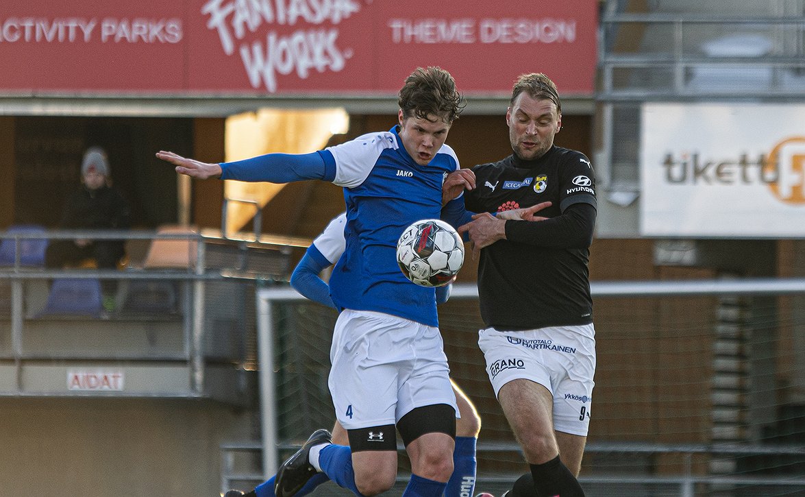 Nika Sitchinava iski heti debyytissään - KuPS kaatoi MP:n 2-0