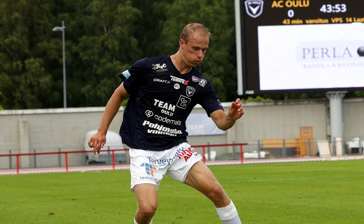 "Tärkeä jatkosopimus" - Niklas Jokelainen jatkaa AC Oulussa