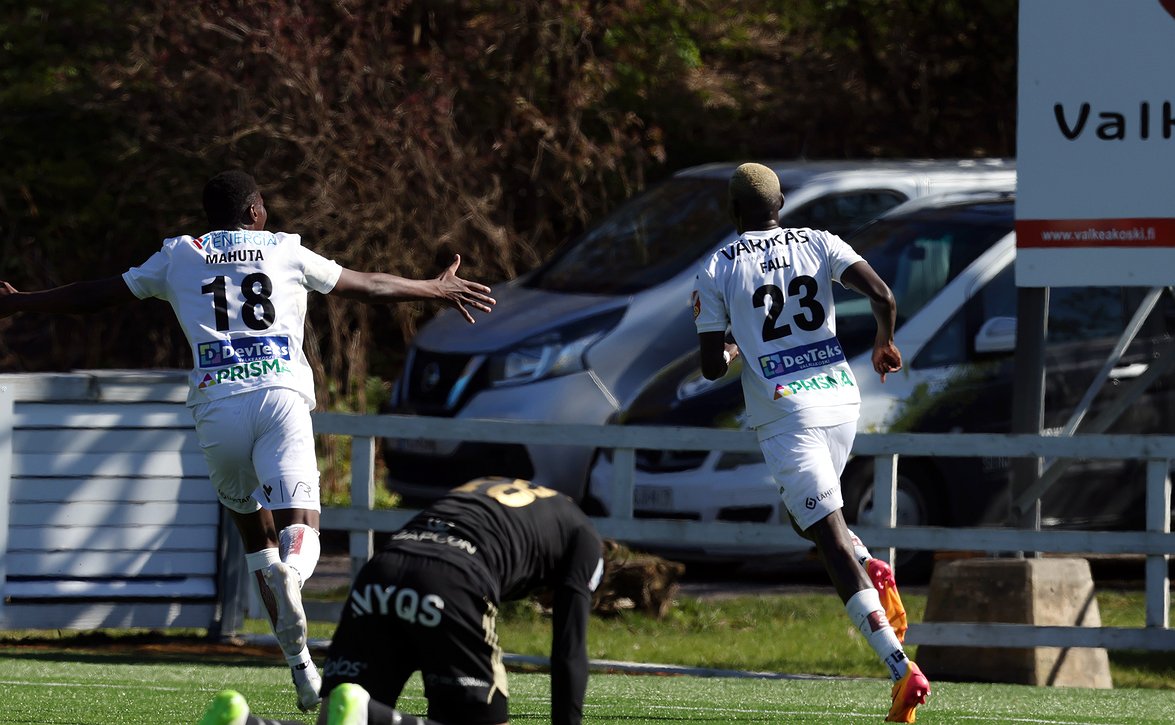 ​Ilmiömäistä, Veikkausliigasta! osa 6: Tuhma julistus pukukopissa kuvaa Veikkausliigan kuumimman joukkueen menoa