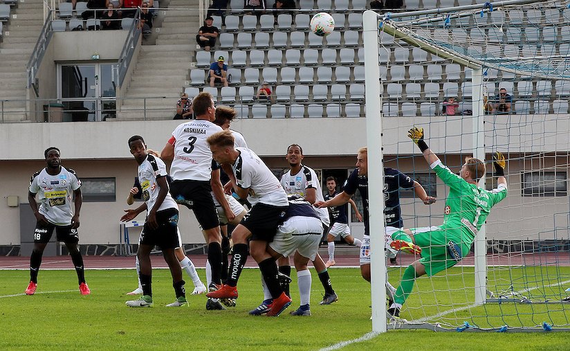 ​"Raatin kenttä on varmasti parempi toukokuussa" – AC Oulun haasteena löytää harjoitusvastustajia